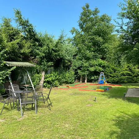 Z Ogrodem Rowy (Pomerania)