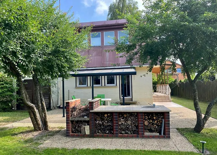 Z Ogrodem Rowy (Pomerania)